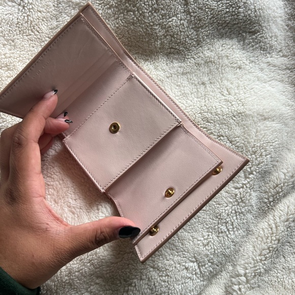 CELINE SMALL TRIFOLD WALLET IN GRAINED
CALFSKIN - Picture 7 of 9